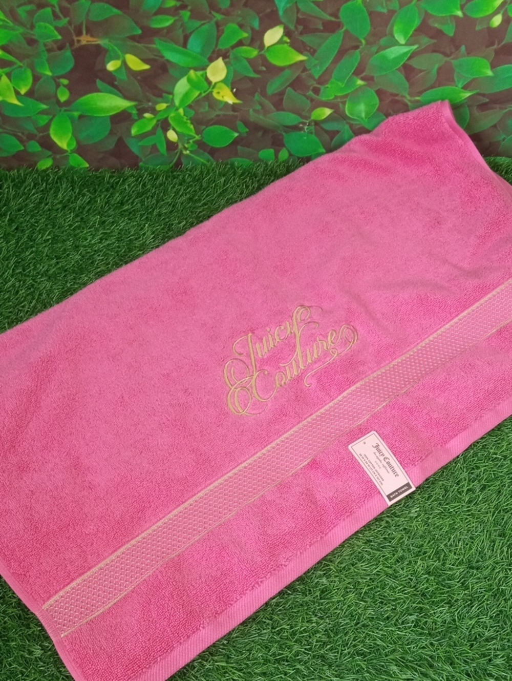🏠 Juicy Couture Pink Monogram Pattern Bath Towel